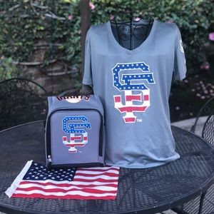 SF Giants Marathon Tee & Insulated Bag